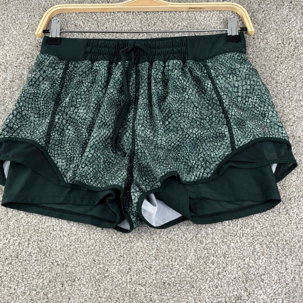 MPG Sport 2-in-1 Running Shorts Womens M Green Snake Print Mesh Activewear‎ Yoga